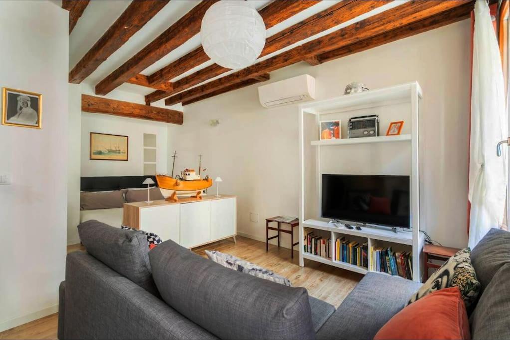 Ca 3 Leoni - Romantic House In The Heart Of Венеція Екстер'єр фото